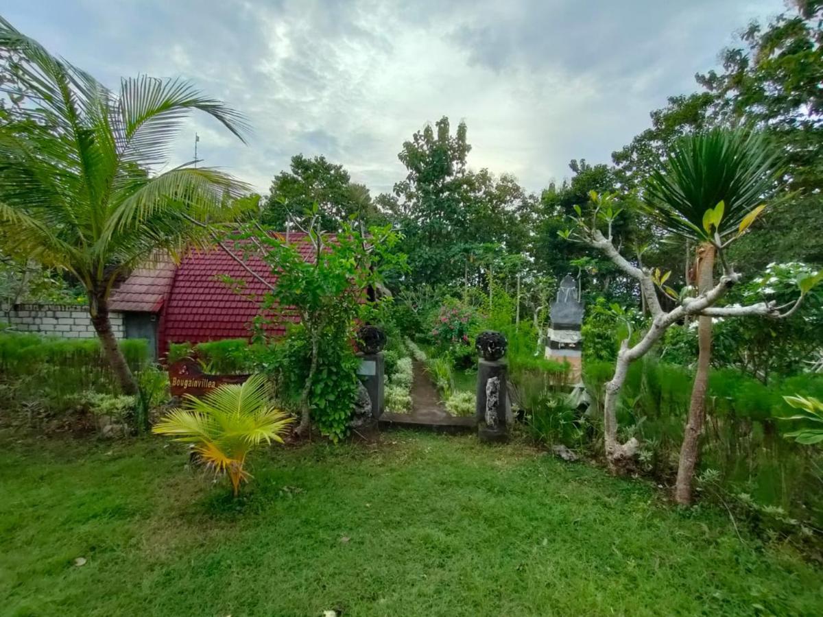 Bougainvillea Bungalow Batumadeg Buitenkant foto