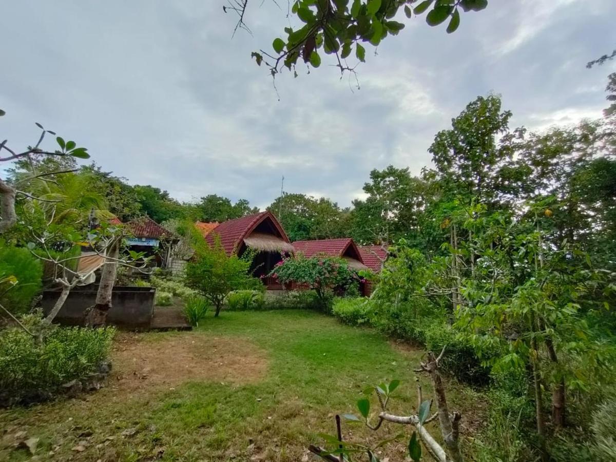 Bougainvillea Bungalow Batumadeg Buitenkant foto
